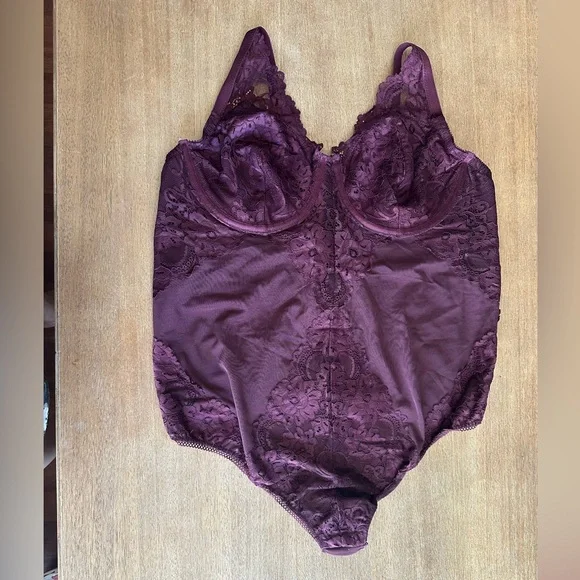 NWT Torrid Lace Piece Bodysuit - Picture 4 of 6